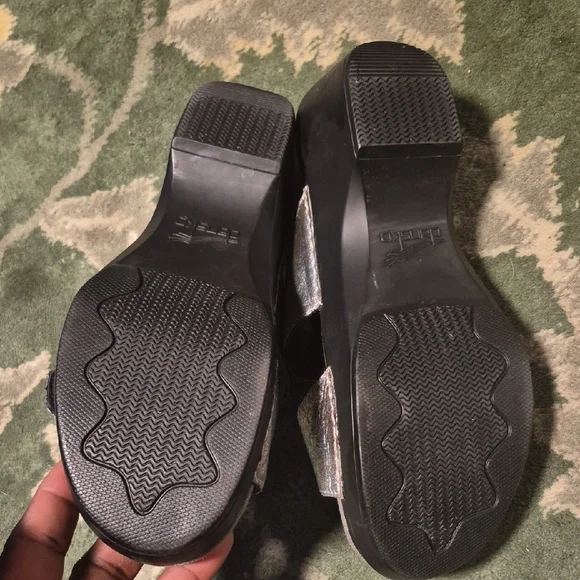 Dansko Metallic Buckle Sandals - Picture 4 of 6